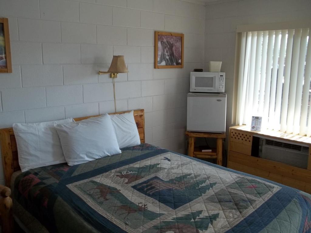 Budget Host Elk Antler Inn Thermopolis Oda fotoğraf